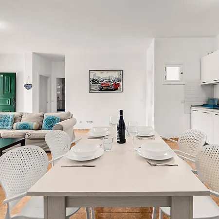 Playa Dorada Bajos 公寓